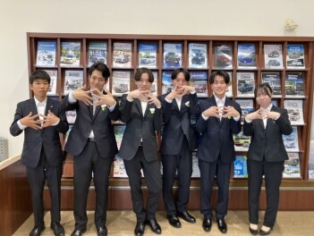 明日から長期休暇に入ります！